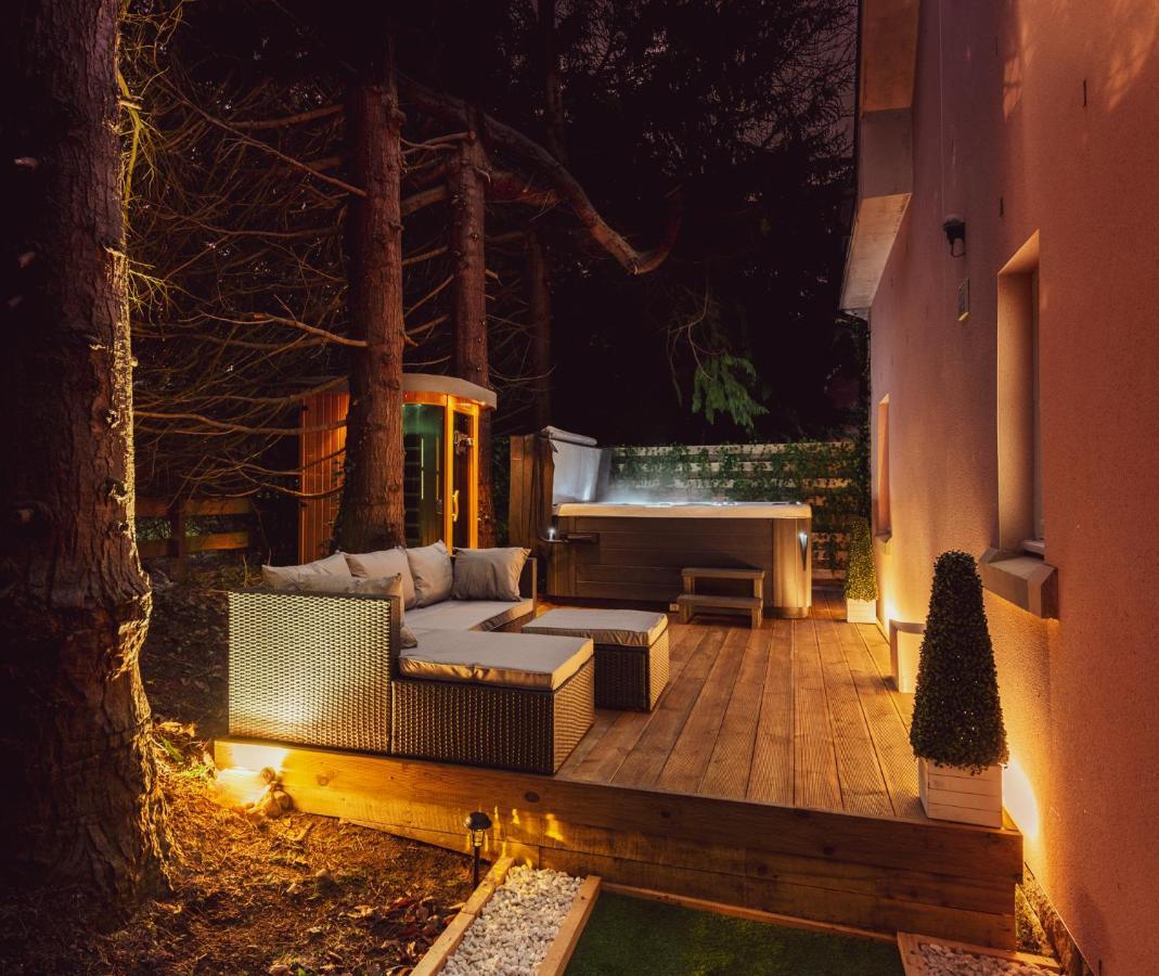 Pink Spa Nest Blairgowrie and Rattray Экстерьер фото